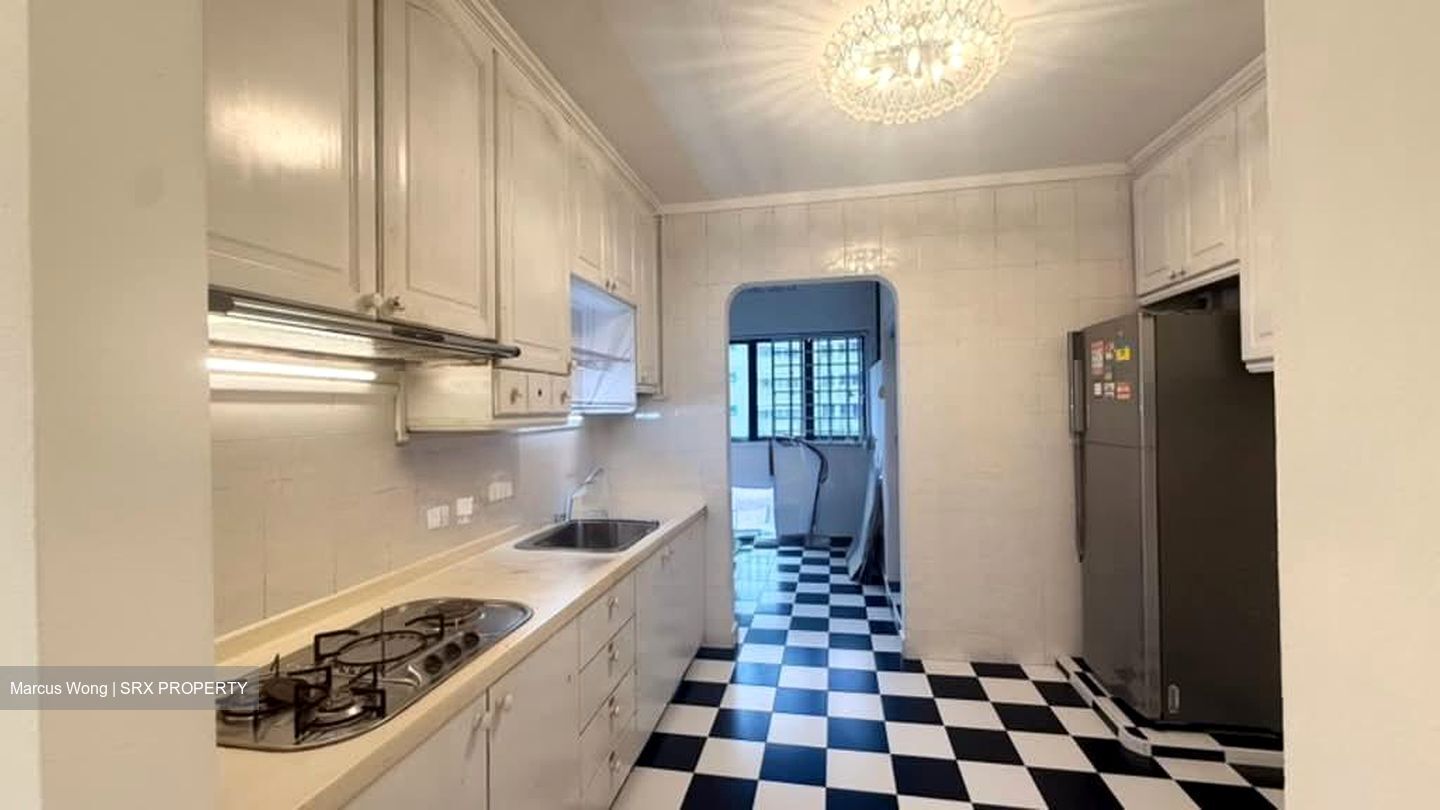 Blk 571 Hougang Street 51 (Hougang), HDB 5 Rooms #541108561